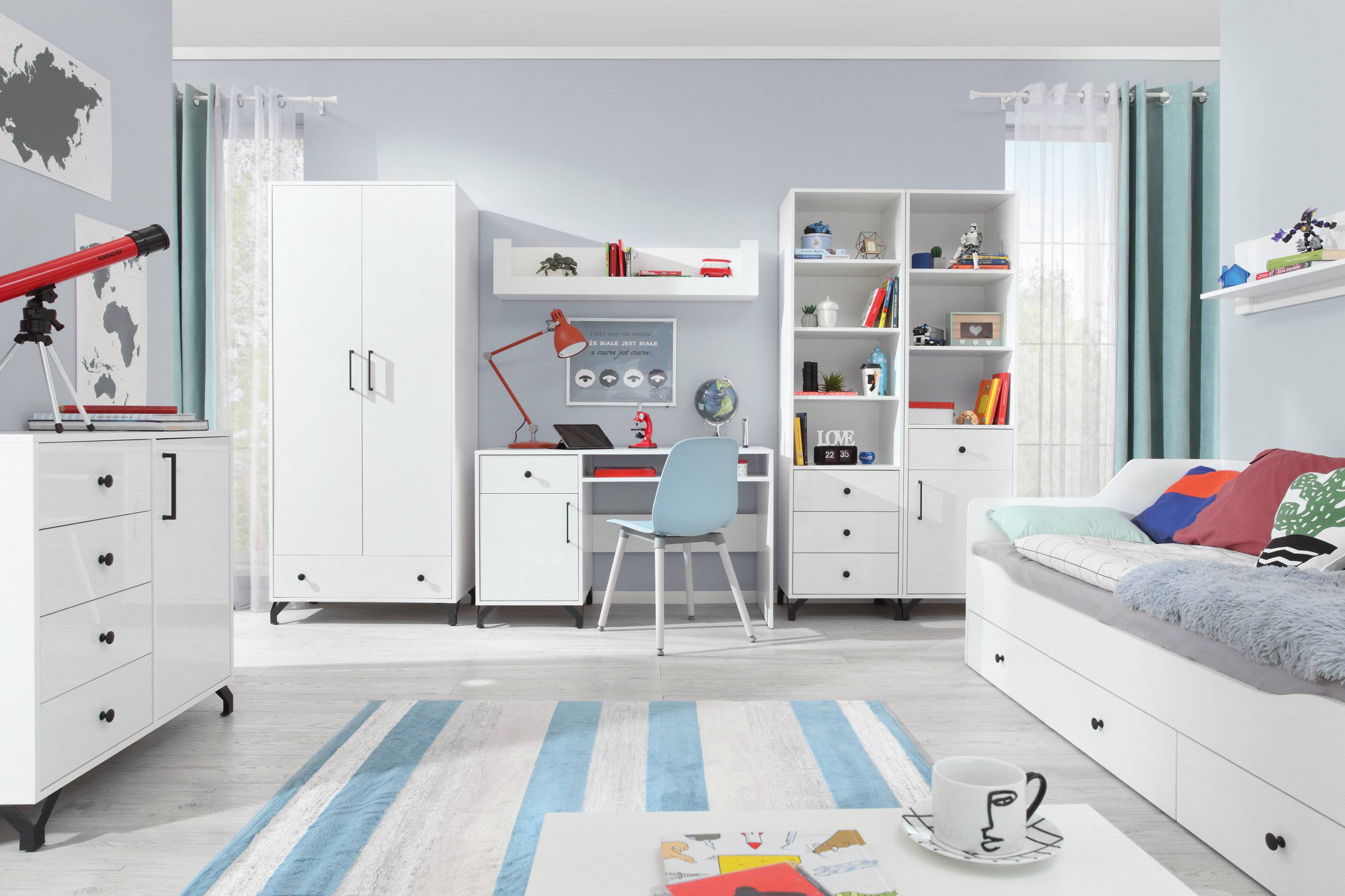 Bergen new Komoda BE 7